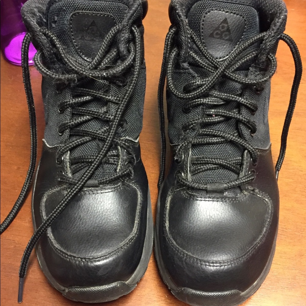 Nike work boots